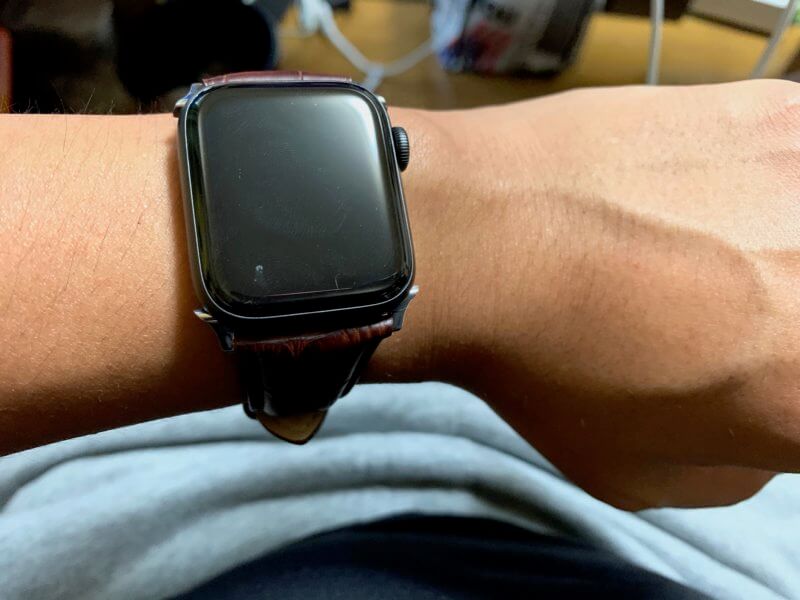 西日本産 Apple Watchのバンドにアレンジ可能！スワロフスキーの時計